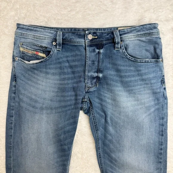 Diesel Larkee Regular Straight Jeans Men’s W36 L32 Blue Denim Button Fly - Picture 2 of 10
